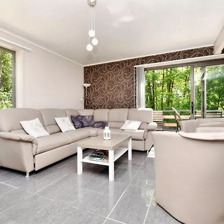 Hébergement de vacances Modern Furnished Comfortable House With Large Sunny Terrace And Beautiful View